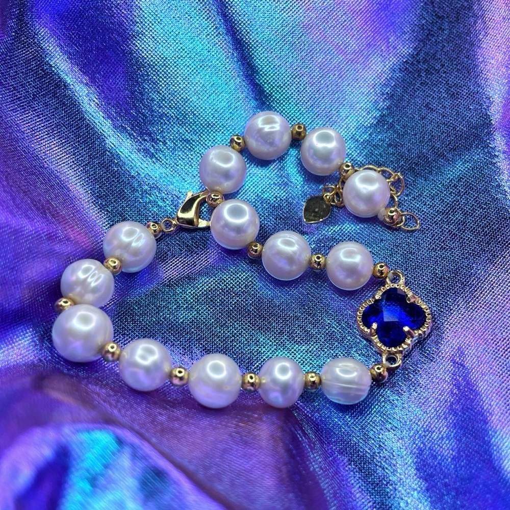 New White Pearl Gold Plated Bracelet - Picture 7 of 11